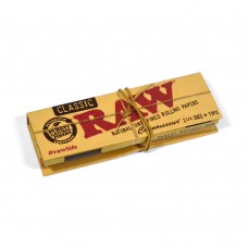 RAW Classic Connoisseur 1¼ Size Slim Paper with Tips