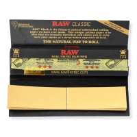 Raw Classic Black Connoisseur Rolling Paper With Tips
